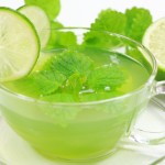 Зеленый чай полезнее пить с сахаром
