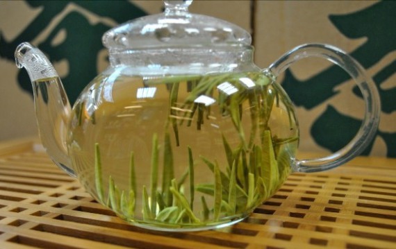 Откуда горечь в зелёном чае?